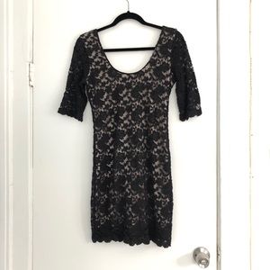 🖤 Black Lace Mini Dress